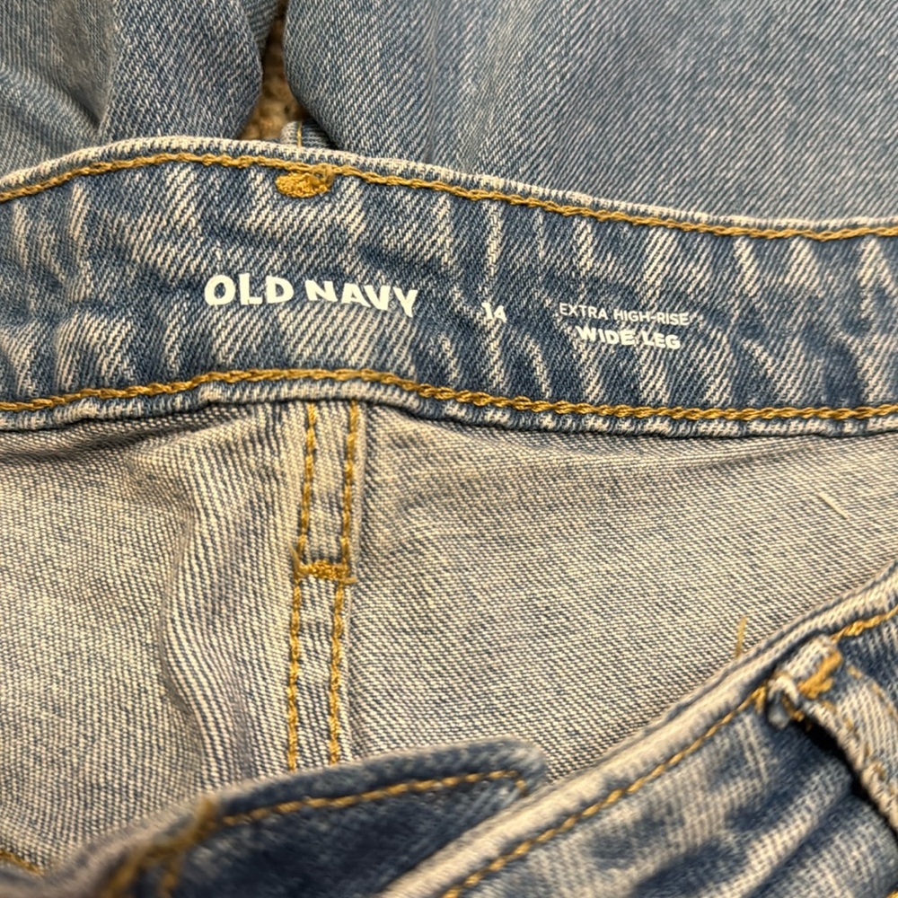 Old Navy light blue Extra High-rise wide leg jeans - Picture 4 of 6